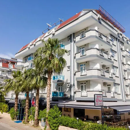 Risus Park 3*